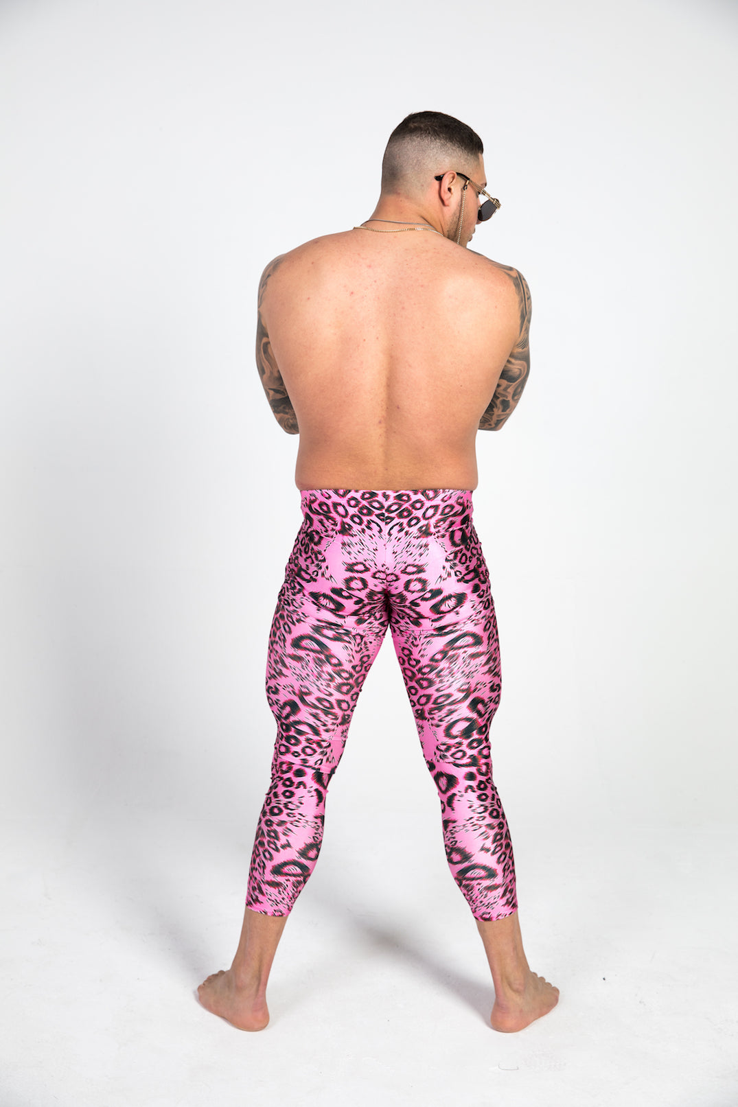 back pink leopard print leggings